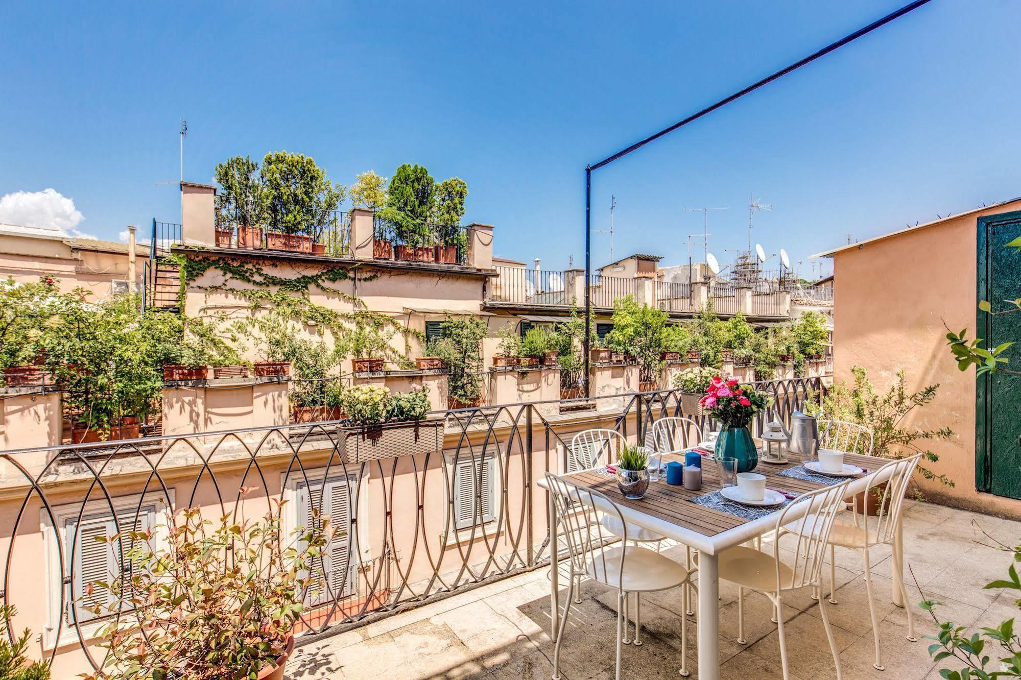 Aweshomeitaly - Spagna Glamour Life Penthouse Roma Dış mekan fotoğraf
