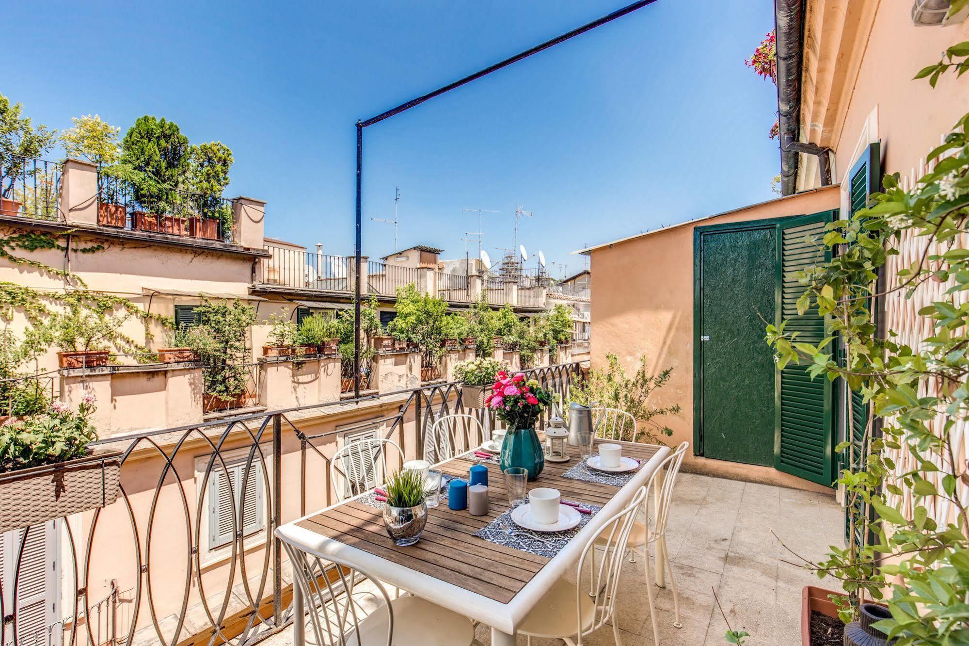 Aweshomeitaly - Spagna Glamour Life Penthouse Roma Dış mekan fotoğraf