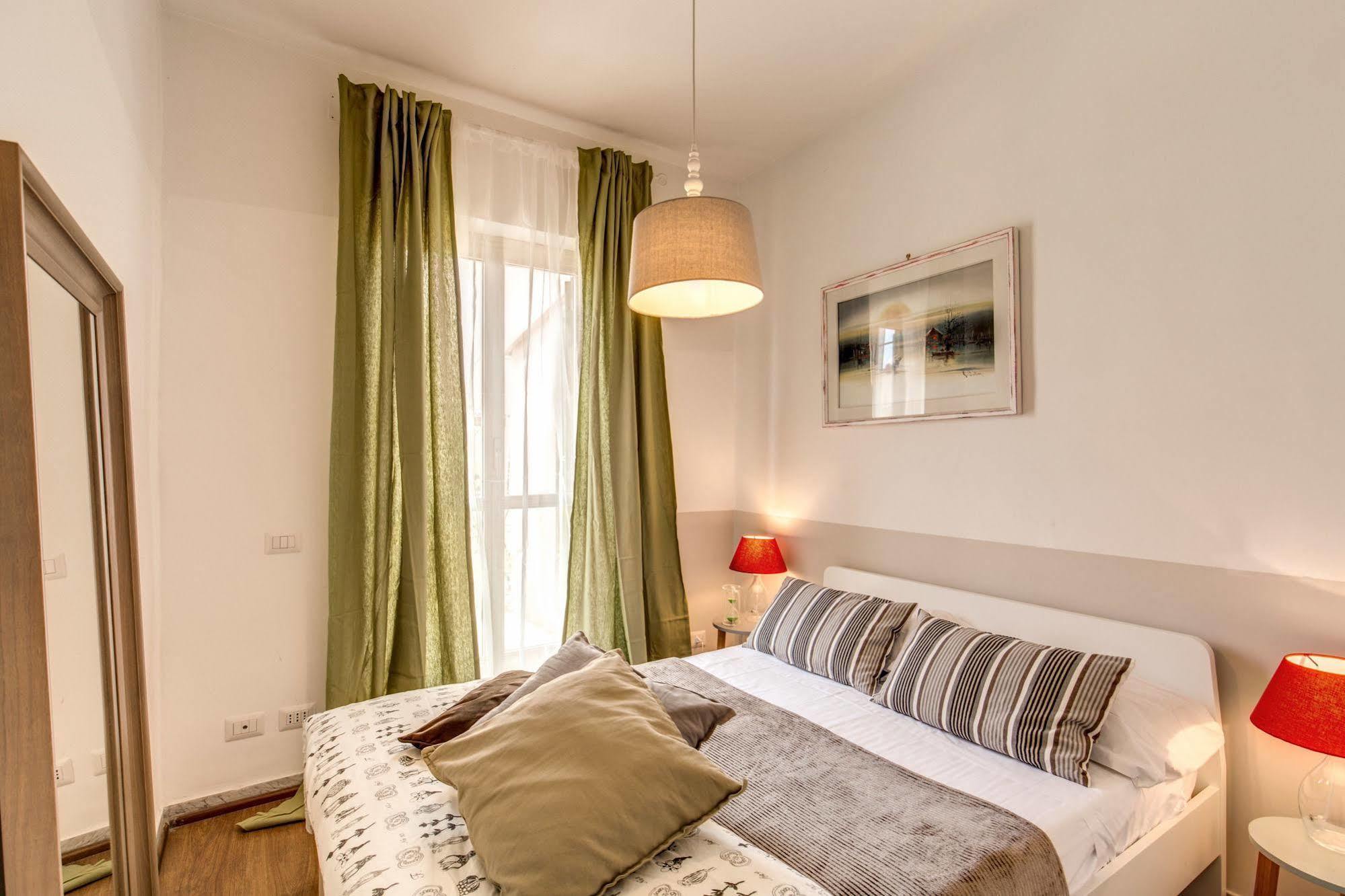 Aweshomeitaly - Spagna Glamour Life Penthouse Roma Dış mekan fotoğraf